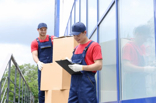 Preparation and moving day support for Wallington customers