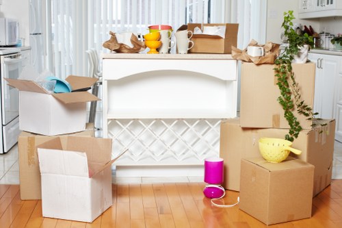 Moving truck support for flats and houses in Wallington